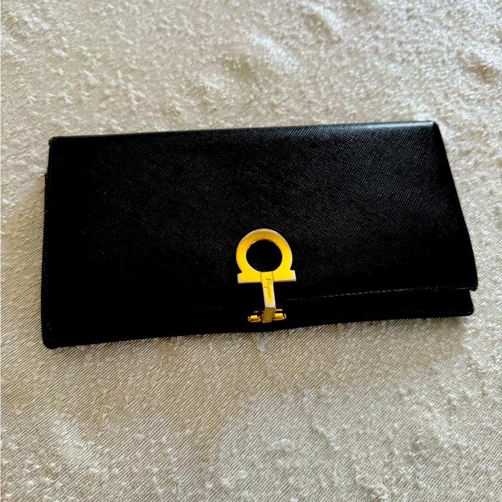 Ferragamo long wallet…